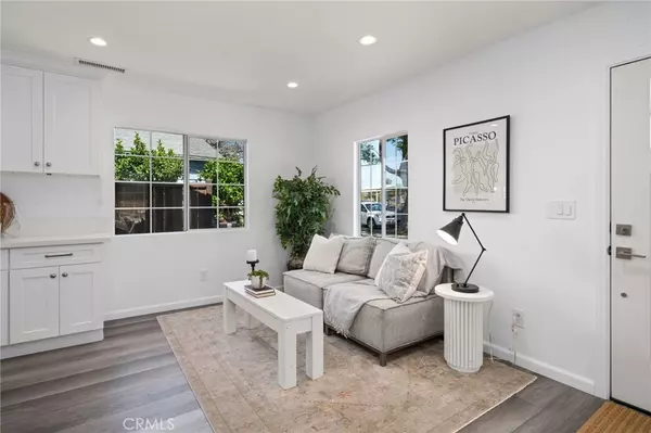 Long Beach, CA 90814,4110 E Vermont ST