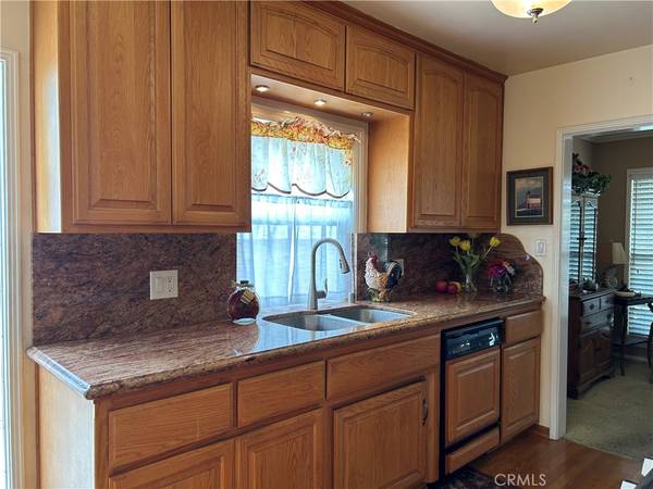 Long Beach, CA 90808,5312 E Flagstone ST