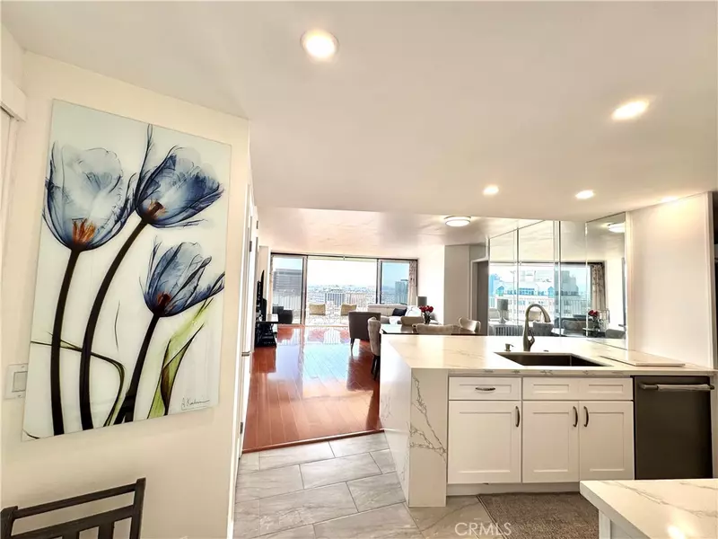700 E Ocean BLVD #2801, Long Beach, CA 90802