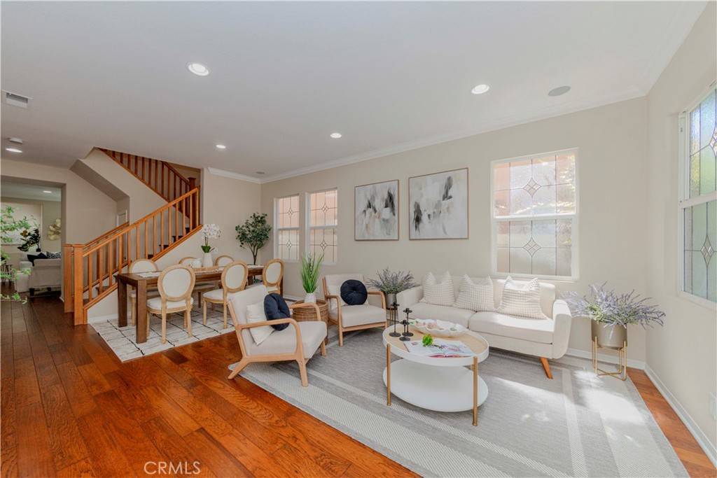 Fullerton, CA 92833,2142 Root ST