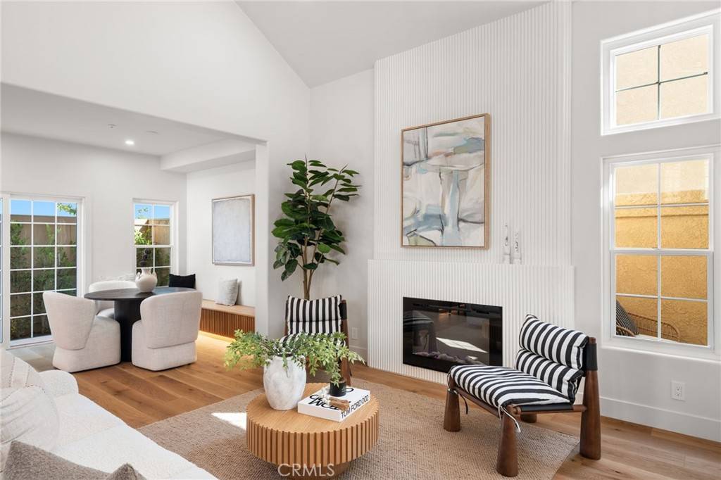 Costa Mesa, CA 92627,2116 Colina Vista WAY