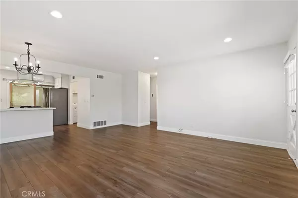 Westminster, CA 92683,8091 Worthy DR