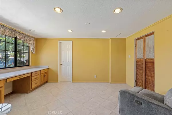 Buena Park, CA 90620,8038 Cyclamen WAY