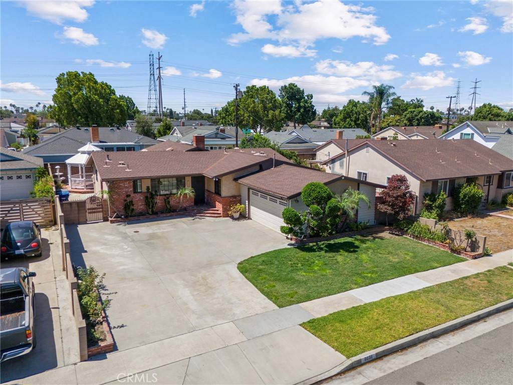 Buena Park, CA 90620,8038 Cyclamen WAY