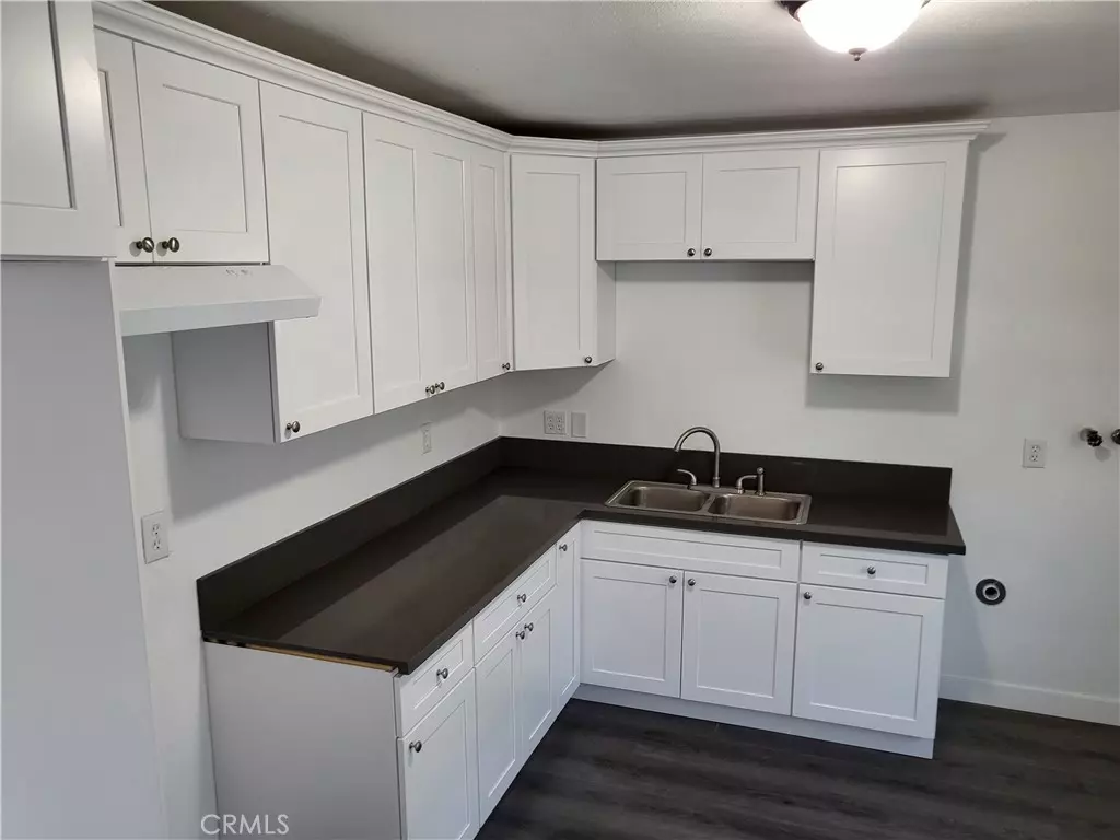 Long Beach, CA 90805,5852 Orange AVE #3