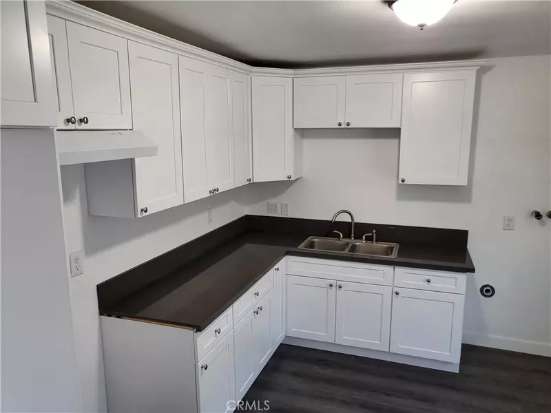 5852 Orange AVE #3, Long Beach, CA 90805