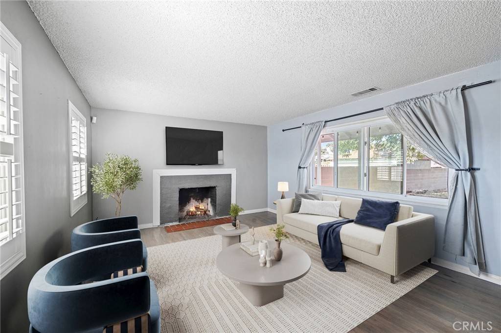 Pomona, CA 91767,1906 Cloverdale Dr.