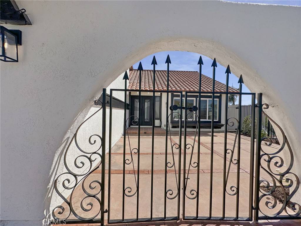 Mission Viejo, CA 92691,26862 Salazar DR