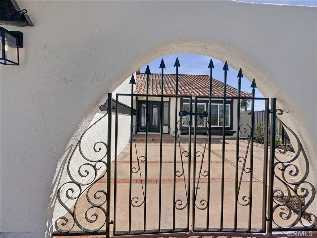 Mission Viejo, CA 92691,26862 Salazar DR