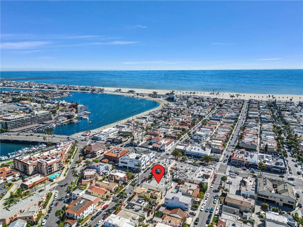 207 Santa Ana AVE, Long Beach, CA 90803