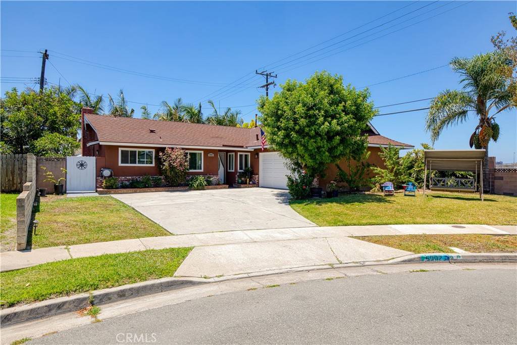 Huntington Beach, CA 92647,6002 Calvin CIR
