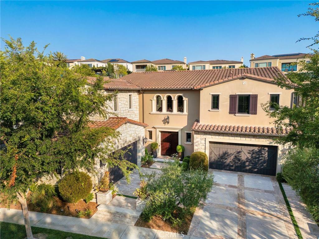 Irvine, CA 92618,108 Heather Mist