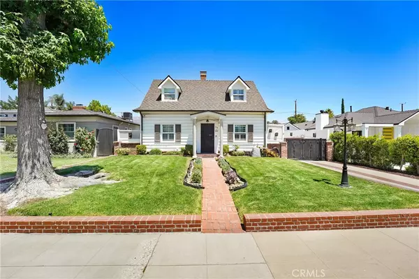 Burbank, CA 91506,124 S Beachwood DR