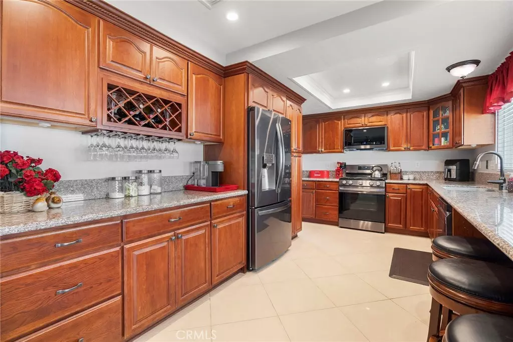 Brea, CA 92821,2559 Sandpebble LN