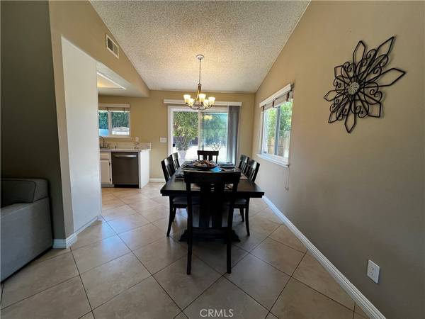 Riverside, CA 92503,4214 Harrison ST