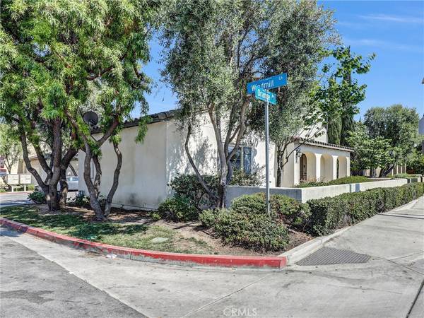 Paramount, CA 90723,15542 Orange AVE