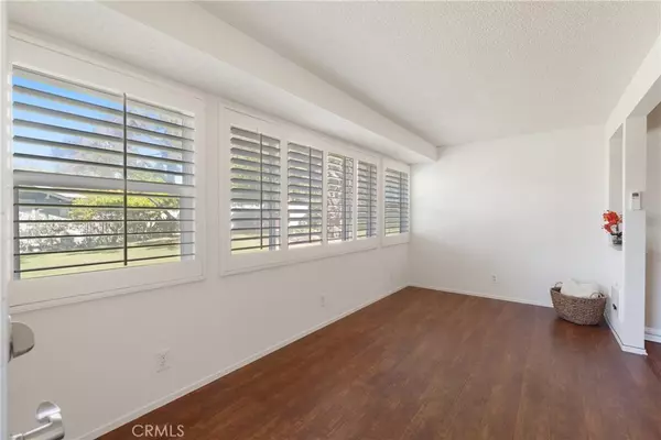 Seal Beach, CA 90740,1881 St. Johns #37B