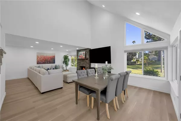 Los Alamitos, CA 90720,5042 Olympic DR