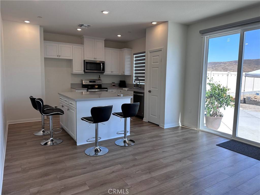 Lake Elsinore, CA 92530,4615 Florence DR