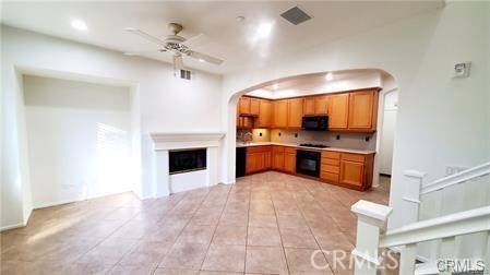 Irvine, CA 92602,139 TOPAZ
