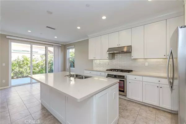 Irvine, CA 92620,63 Waterleaf
