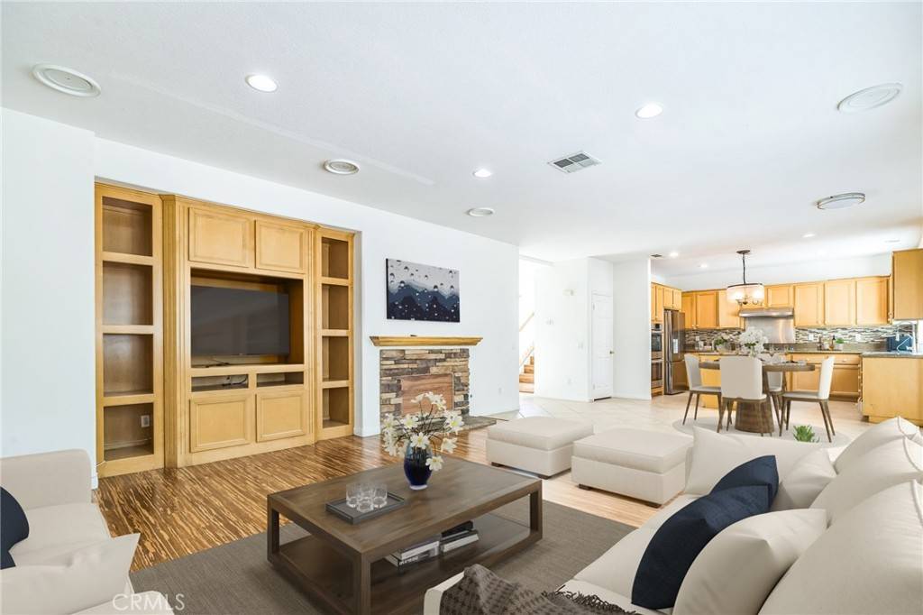 Corona, CA 92882,1030 Benedict CIR