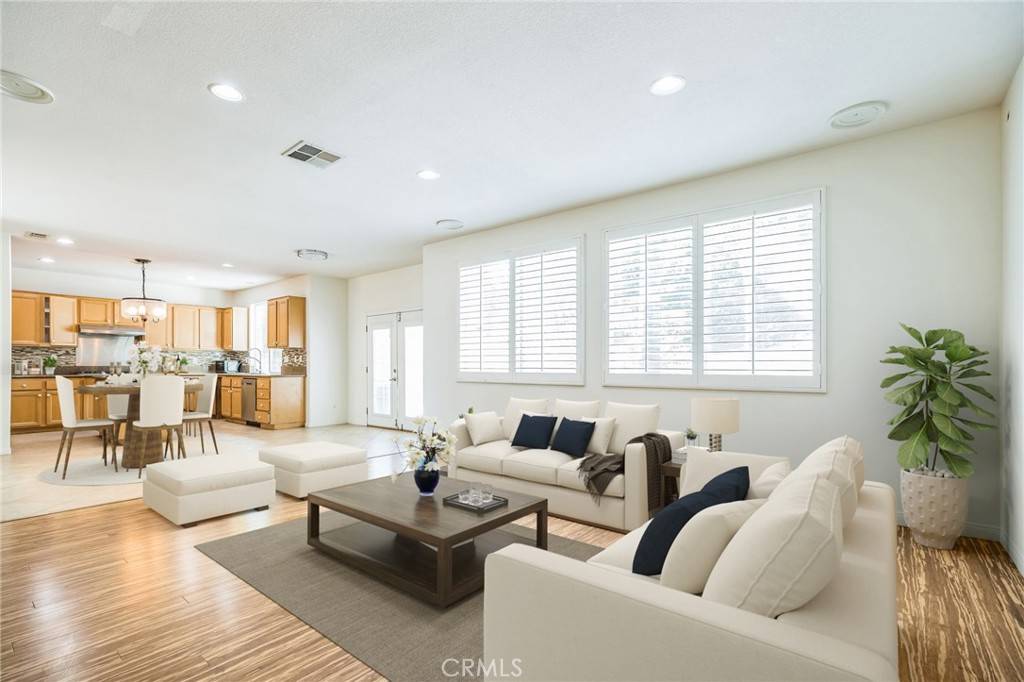 Corona, CA 92882,1030 Benedict CIR