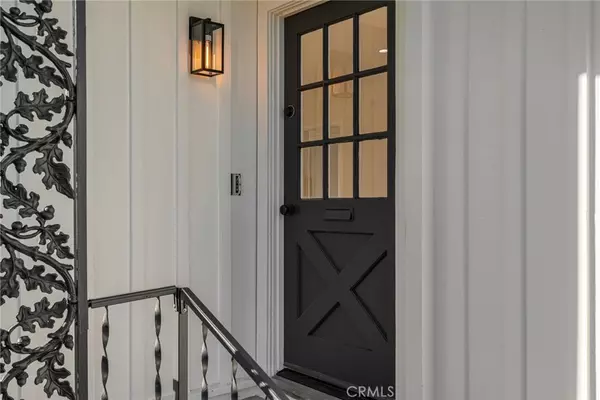 Lakewood, CA 90712,2729 Greentop Street