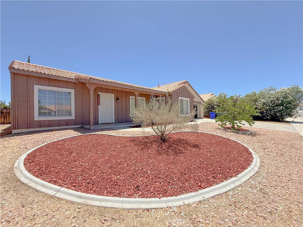 Victorville, CA 92392,12967 Side Saddle RD