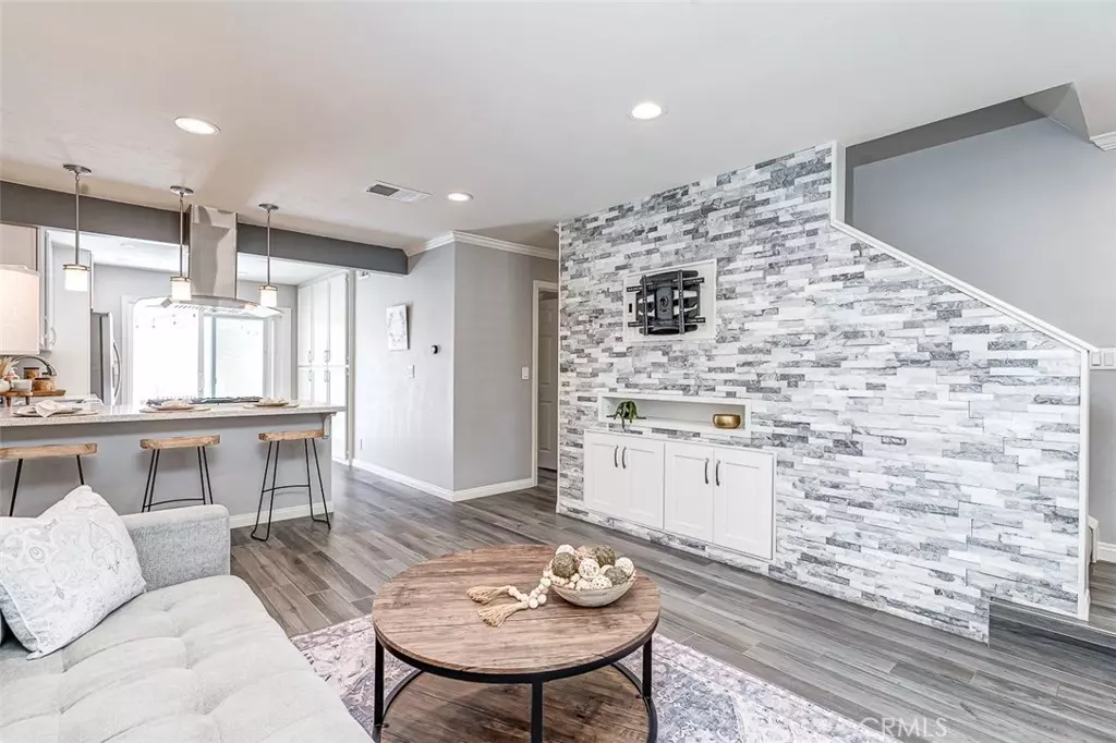 Lake Forest, CA 92630,23113 Cherry AVE #15