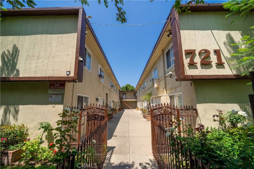 Pasadena, CA 91104,719 721 N Garfield AVE
