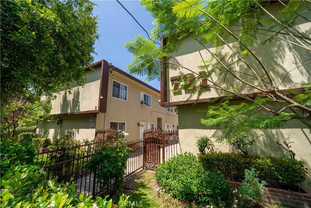 Pasadena, CA 91104,719 721 N Garfield AVE