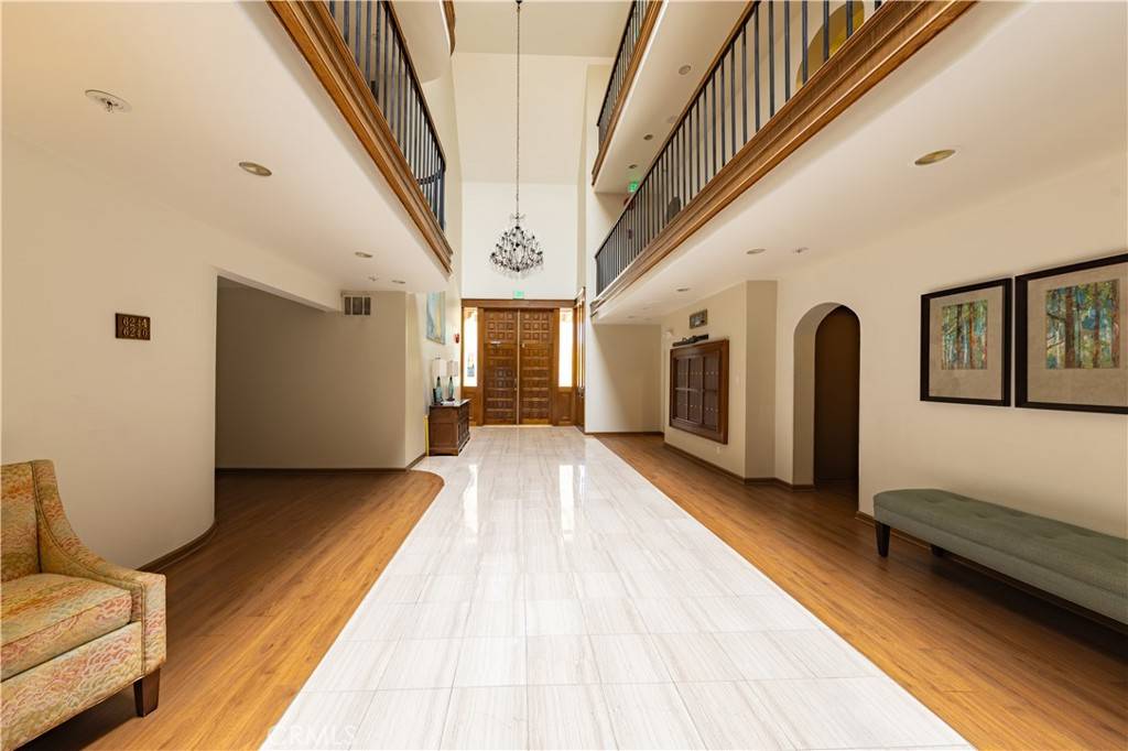 Long Beach, CA 90815,6242 Riviera CIR
