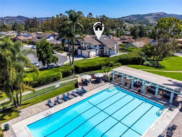 Irvine, CA 92603,2 Cedar Ridge