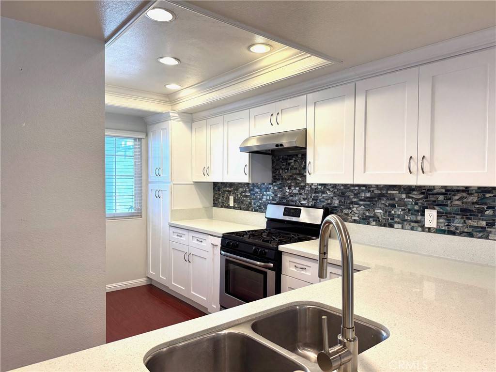 La Habra, CA 90631,572 Stone Harbor Cir 37
