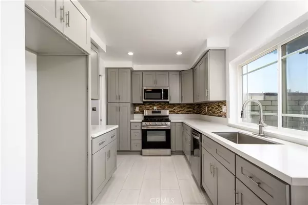 11263 Knott AVE, Cypress, CA 90630
