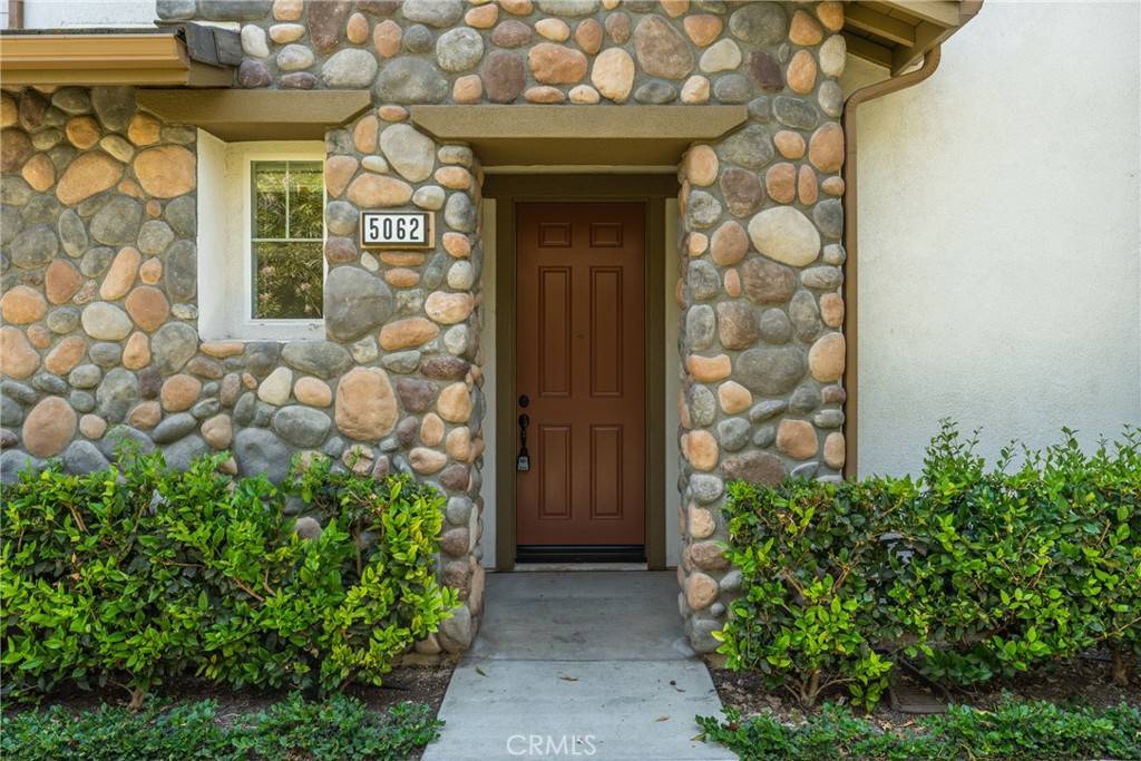 Yorba Linda, CA 92886,5062 Ruth WAY