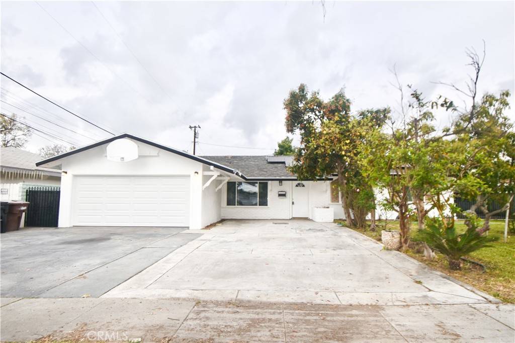 1525 E South ST, Anaheim, CA 92805