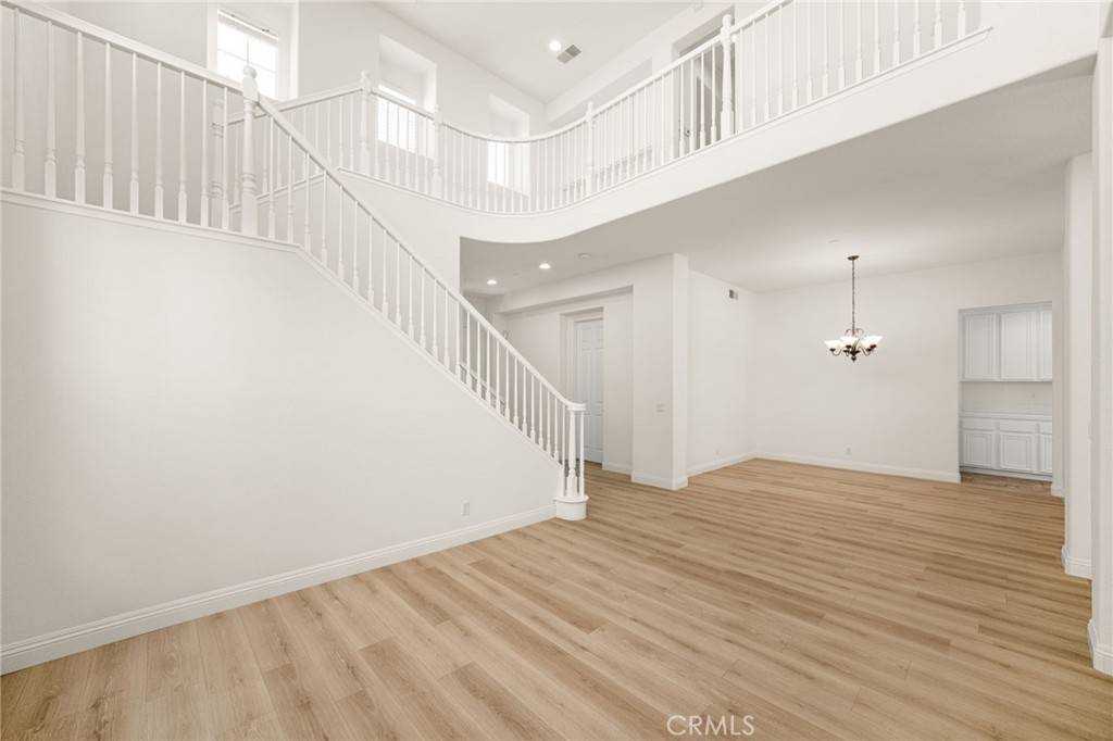 Brea, CA 92823,3959 Grandview DR