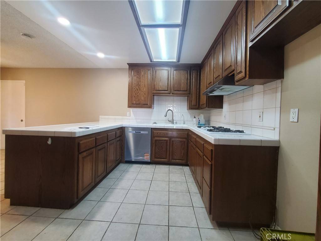 Anaheim, CA 92804,205 S Delano ST #1