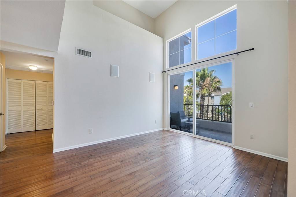 Anaheim, CA 92805,1801 E Katella AVE #4137