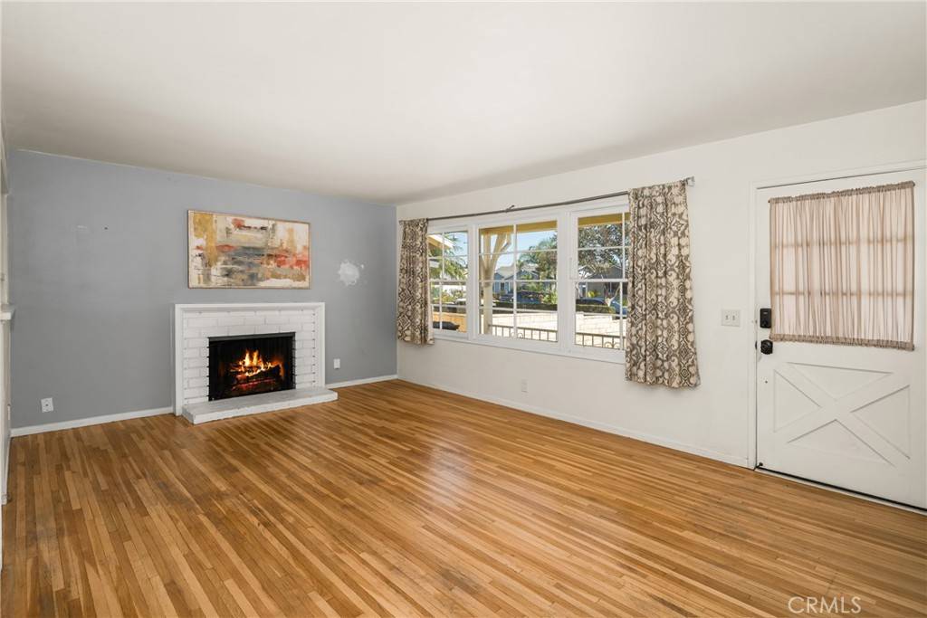 Fullerton, CA 92832,473 West Roberta Avenue