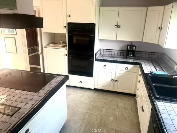 Costa Mesa, CA 92626,3050 Madison AVE