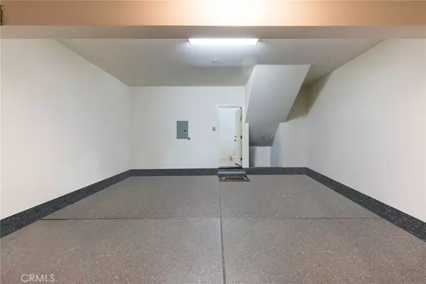 Irvine, CA 92620,130 Overbrook