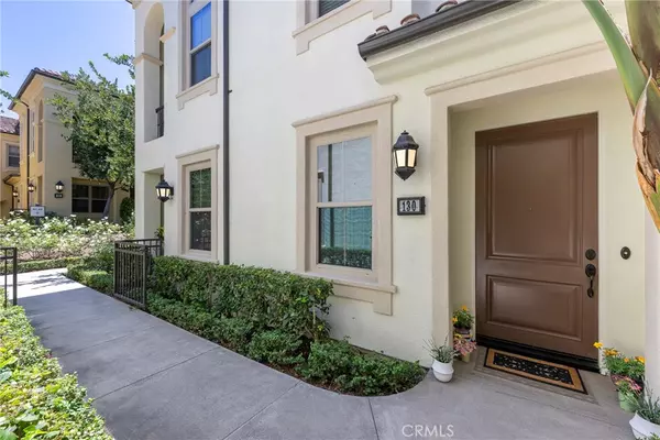 130 Overbrook, Irvine, CA 92620