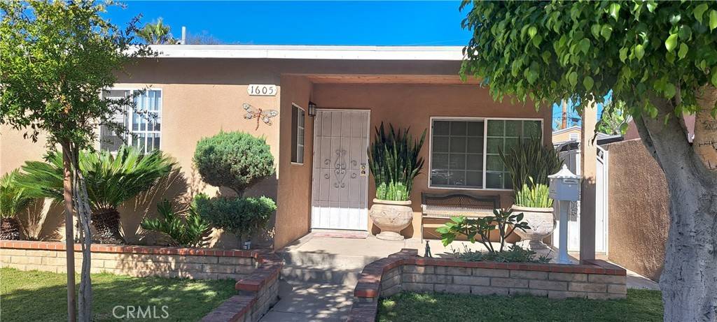 Santa Ana, CA 92707,1605 S Birch ST