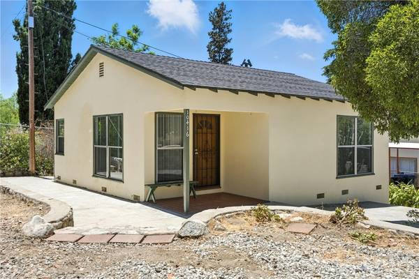 10416 Fairgrove, Tujunga, CA 91042