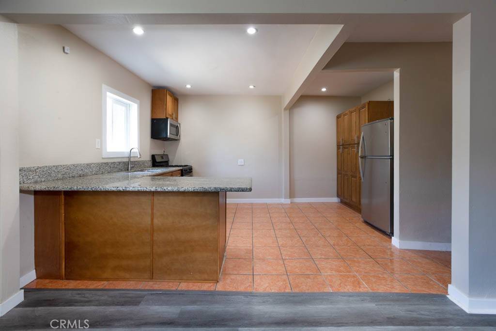Los Angeles, CA 90063,1059 1/2 Buelah CIR