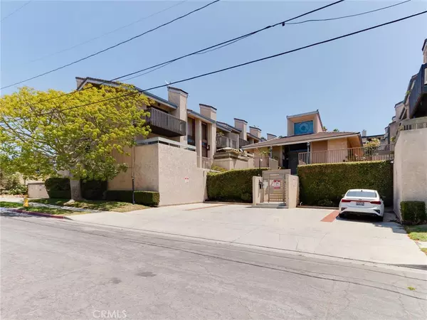 Signal Hill, CA 90755,2298 Rose AVE #110