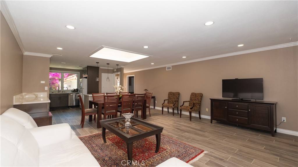 7 Satinwood WAY, Irvine, CA 92612